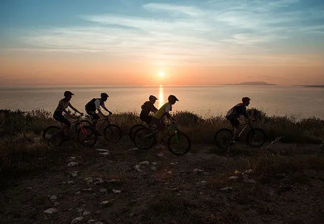 Ideal-Bikes-Built-for-all-terrain-Ready-to-Ride Saint Piran Service Course