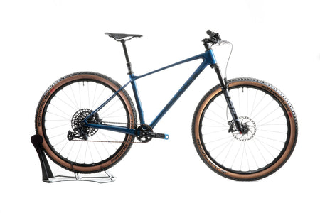 Arvow Hardtail Arvow Kasor 0.1 Carbon XC Mountain Bike