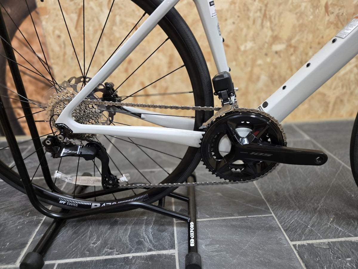 Cannondale Road Bike 56cm Cannondale SuperSix EVO 3
