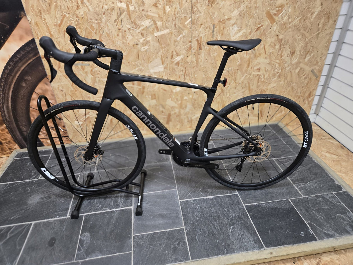 Cannondale Bicycles 54cm Cannondale Synapse Carbon 5 - Ex-Demo - 54cm Black