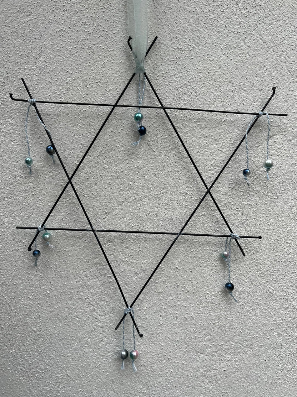 Saint Piran Christmas Spoke Star Decoration