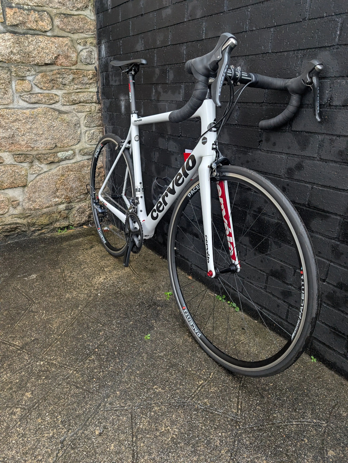 Preloved Cervello R2 Rim Brake Road Bike 56cm Saint Piran Service Course