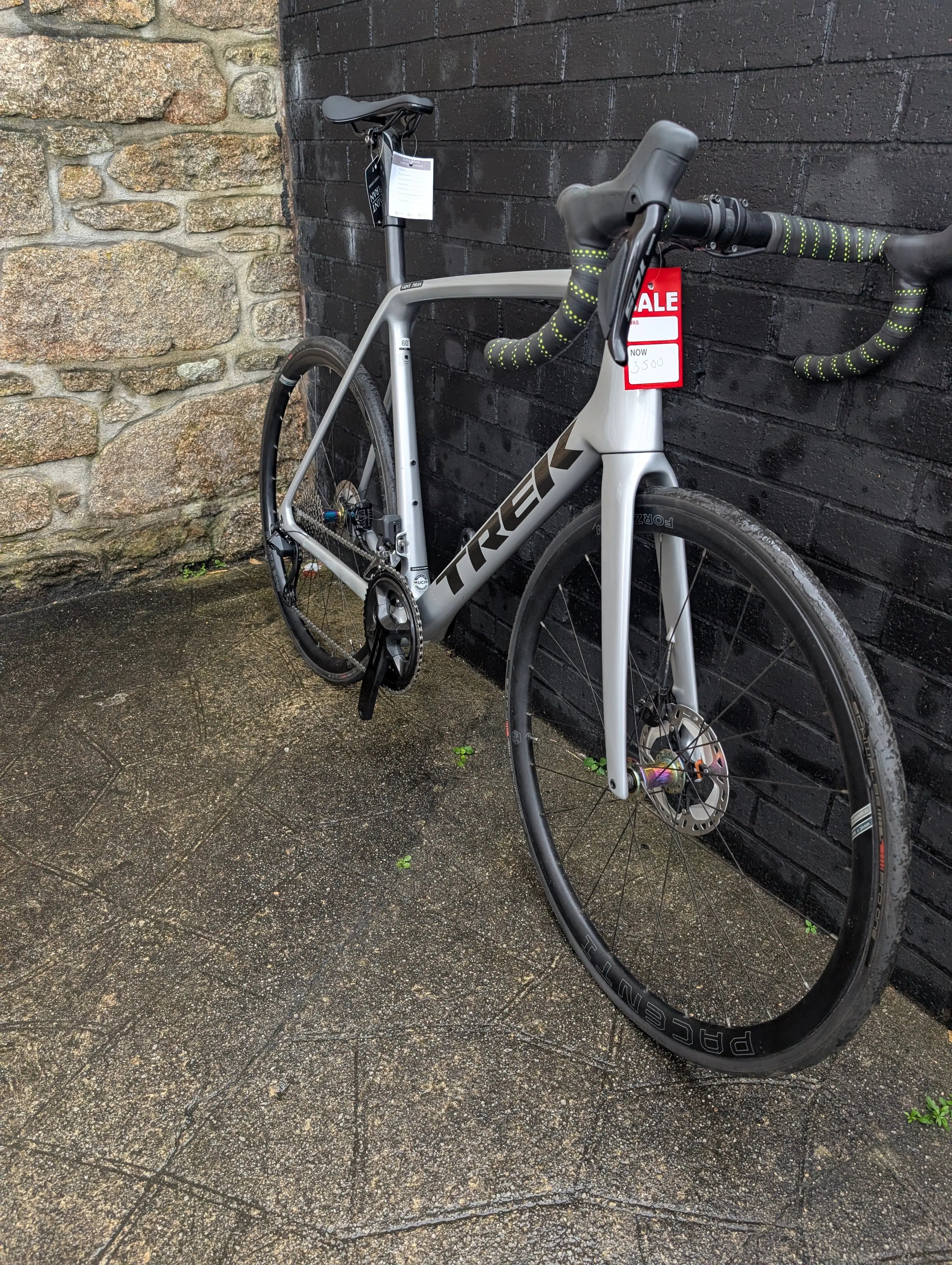 Preloved Trek Ex Team Road Bike Saint Piran Service Course