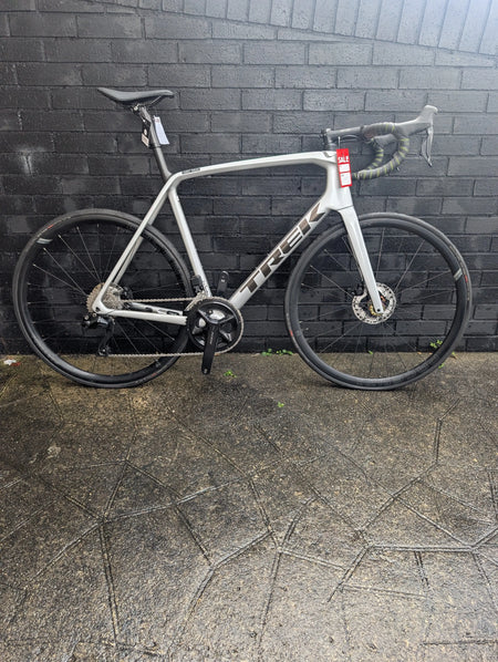 Preloved Trek Ex Team Road Bike Saint Piran Service Course