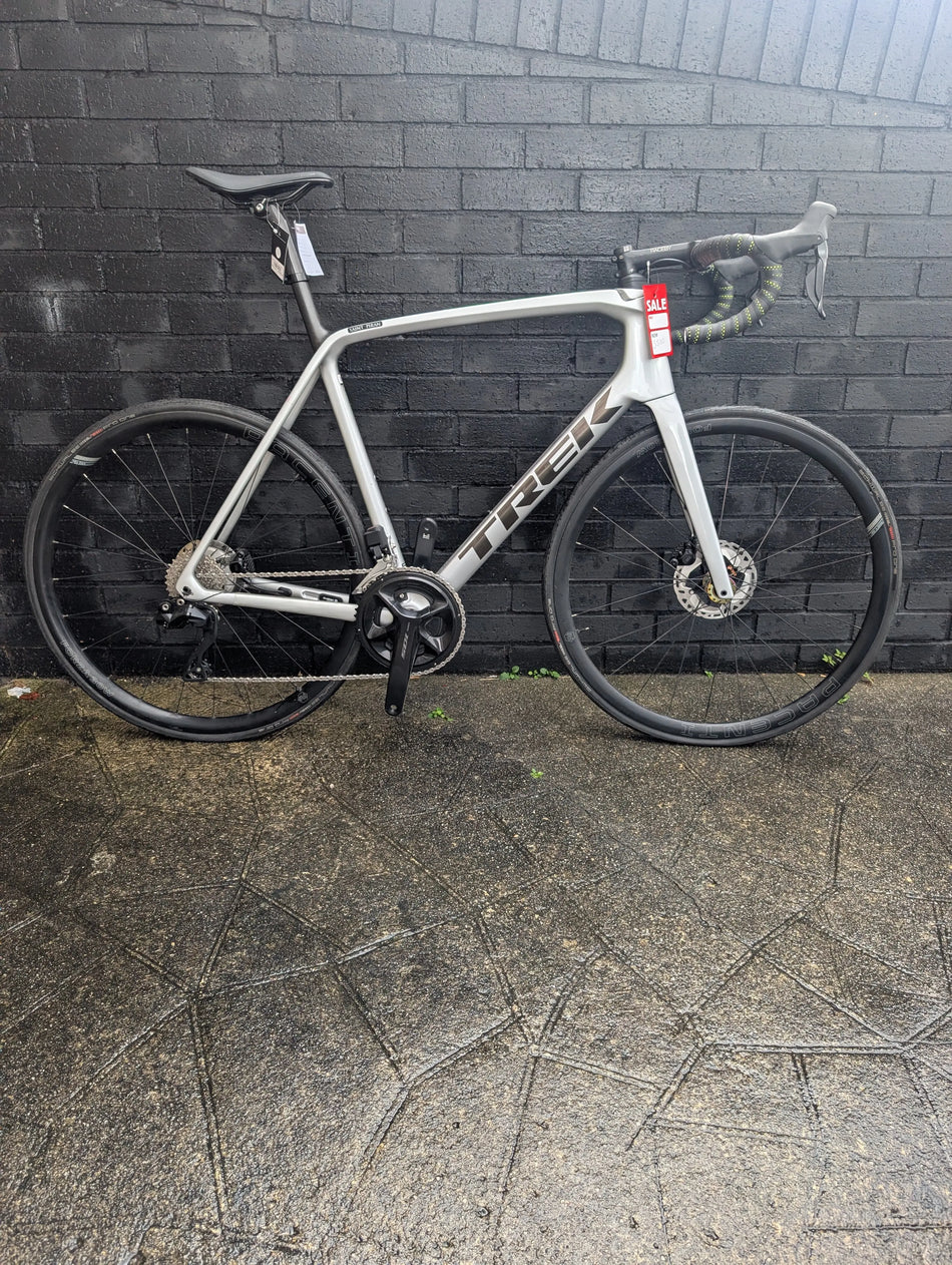 Preloved Trek Ex Team Road Bike Saint Piran Service Course